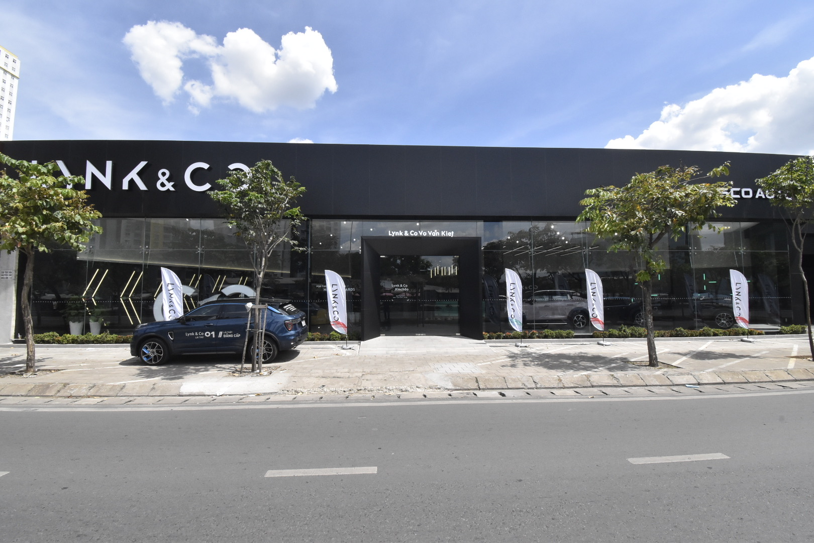 Khai-trương-showroom-Lynk&Co-Võ Văn Kiệt