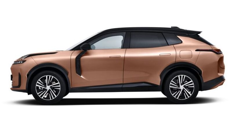 LYNK & CO 08