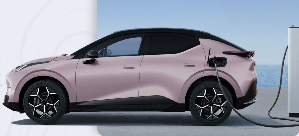 LynkCo Z20 11