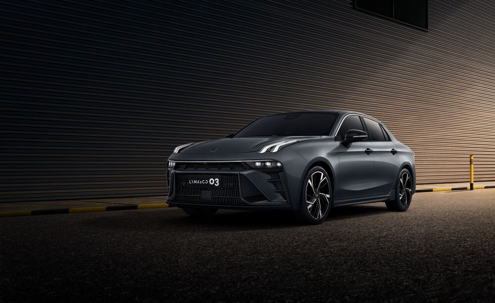 lynk co 03 ngoai that 3