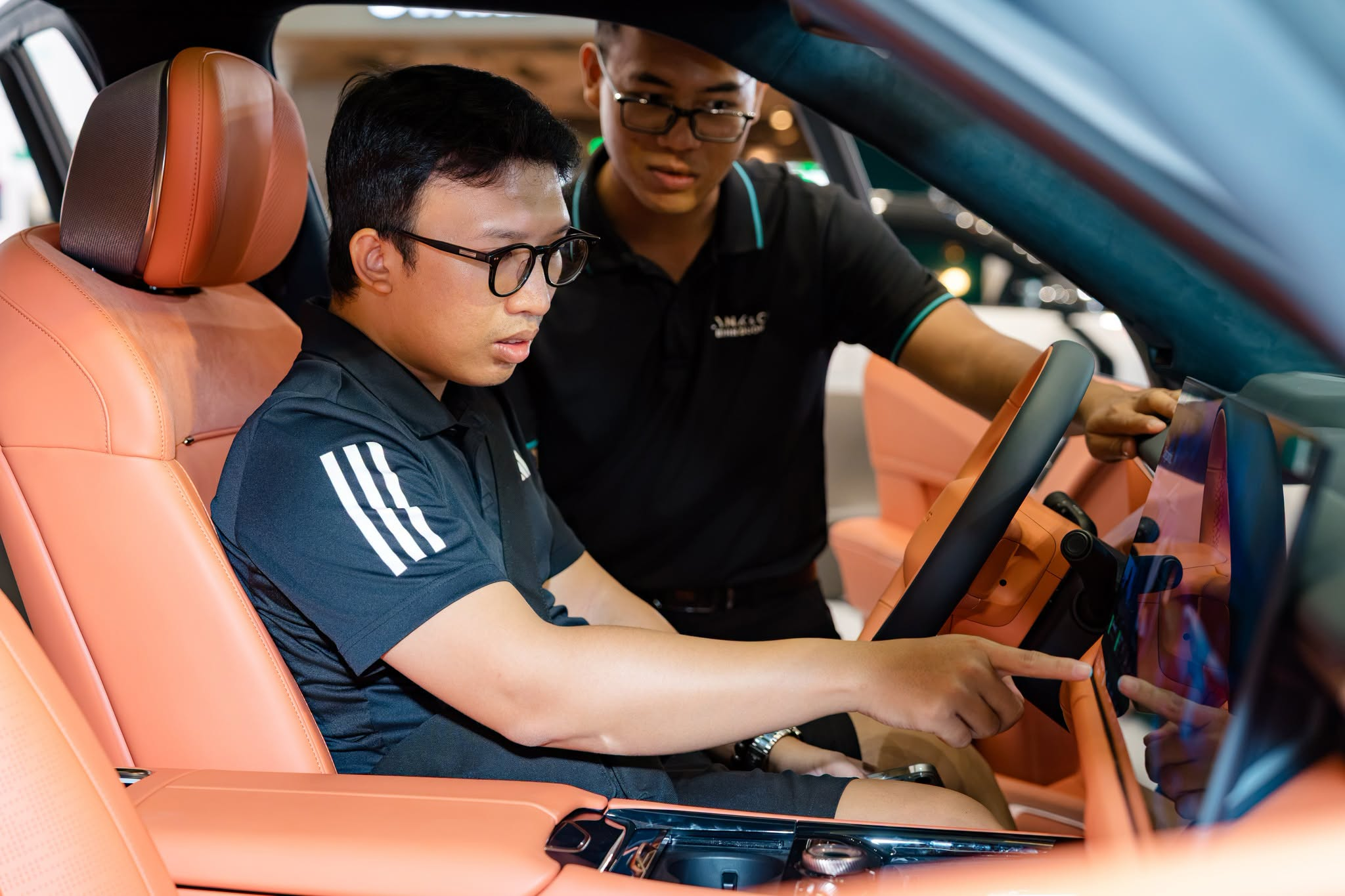 Lynk & Co Drive What's Next 2026: Lái Thử Tại TP.HCM 24 lynk co 08 900 8